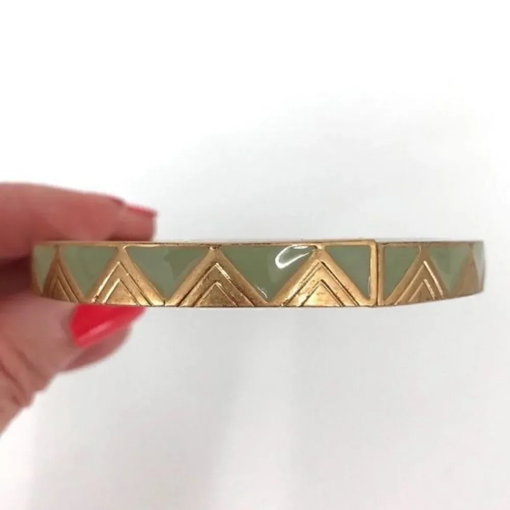 Lia Sophia “On Point” gold tone green bangle bracelet tribal aztec size medium‎